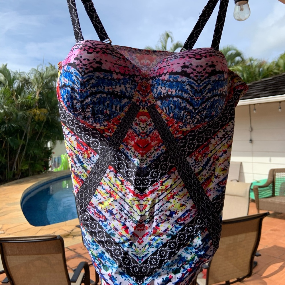 Multicolor Swimsuit - Picture 2 of 2